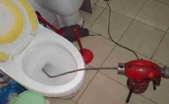 福安马桶通下水